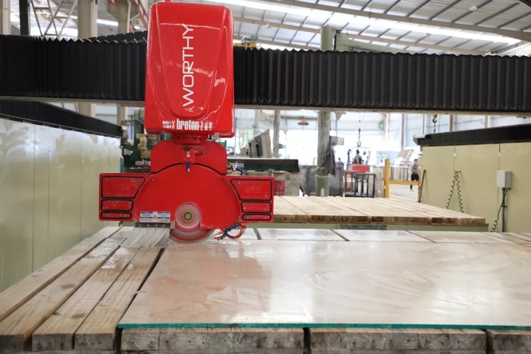 1546391649618360.jpg 6.webp.jpg