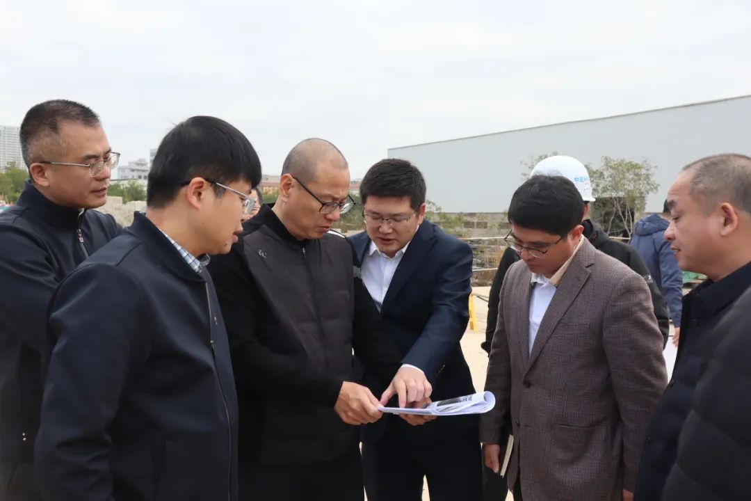 1740556990560422.jpg 640.jpg